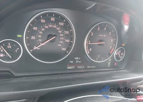 2015 BMW 528I z USA, uszkodzony, nr VIN WBA5A5C56FD512691